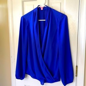 Lilly Pulitzer womens blouse. Size XS. Blue. NWOT
